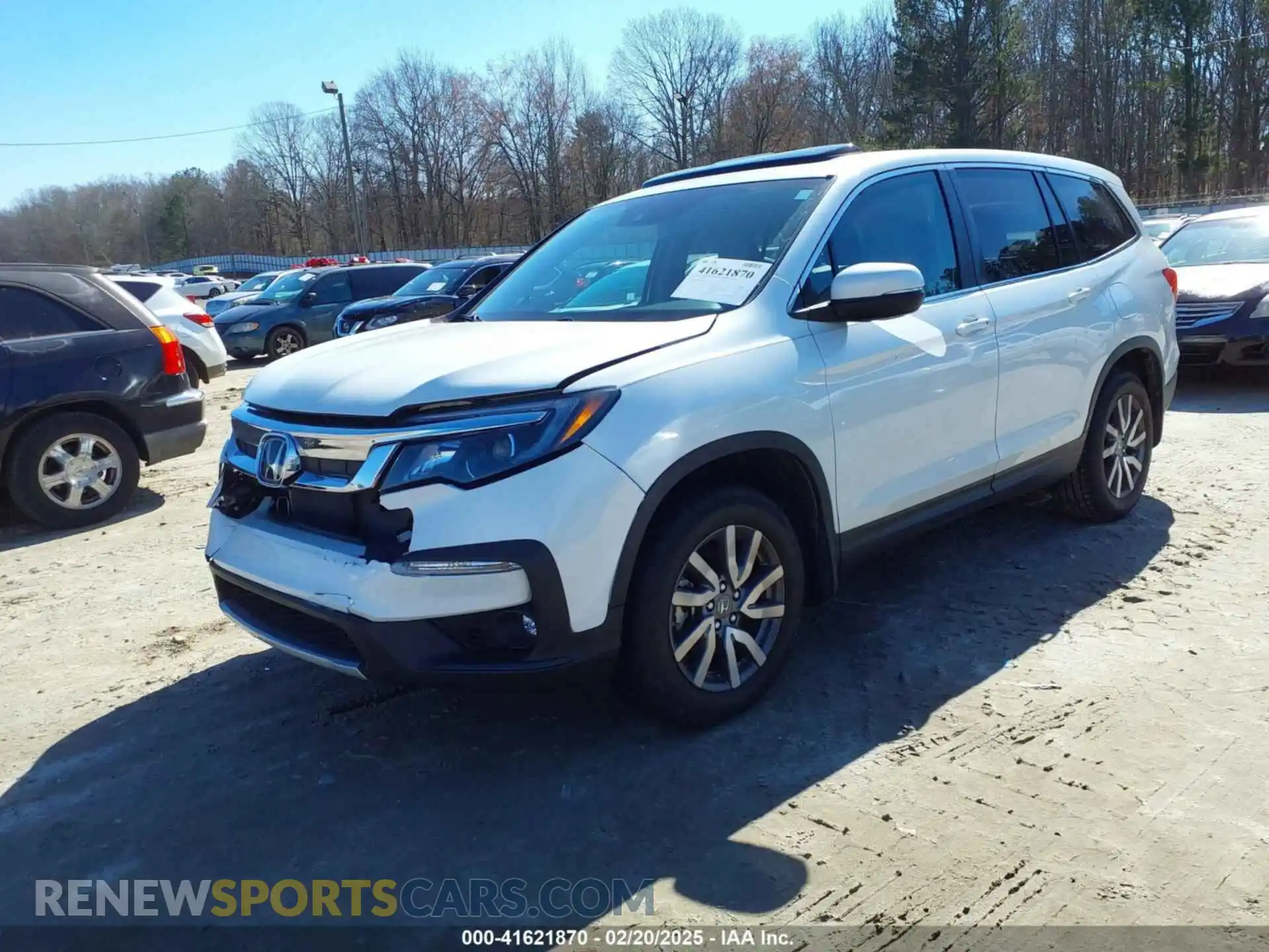 2 fotografías del automóvil dañado 5FNYF5H53LB003768 HONDA PILOT 2020
