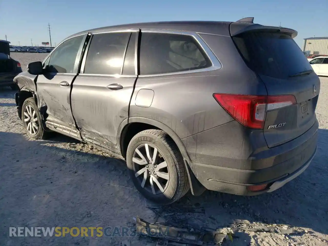 2 Фотография поврежденного автомобиля 5FNYF5H58LB006553 HONDA PILOT 2020