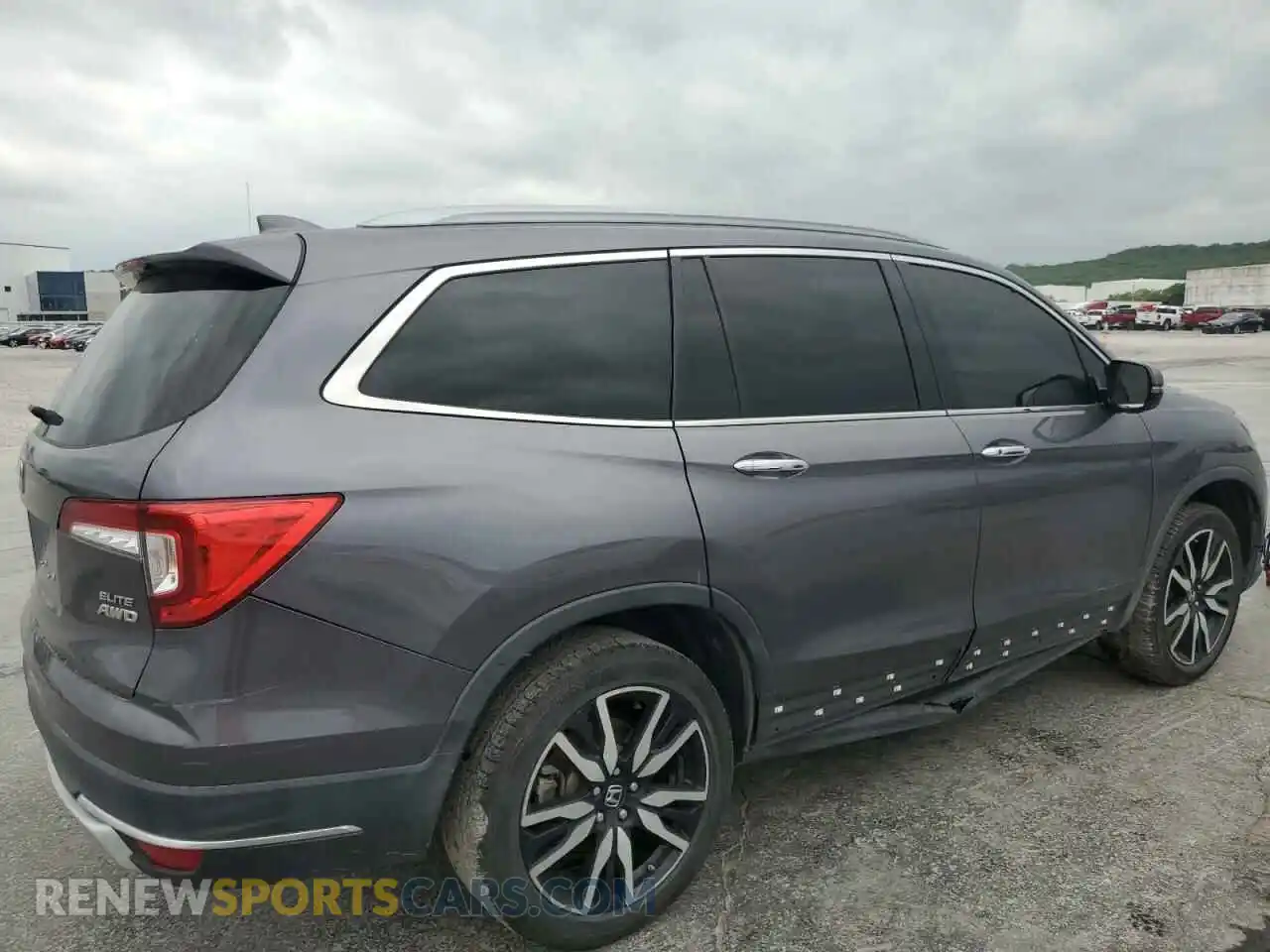 3 Фотография поврежденного автомобиля 5FNYF6H07LB066060 HONDA PILOT 2020