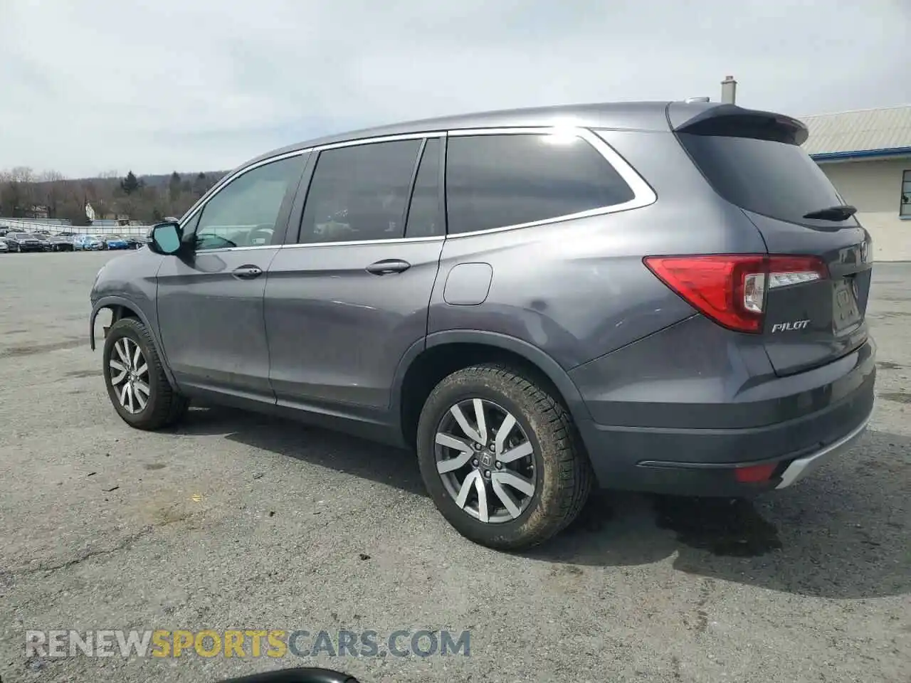 2 Photograph of a damaged car 5FNYF6H50LB039584 HONDA PILOT 2020
