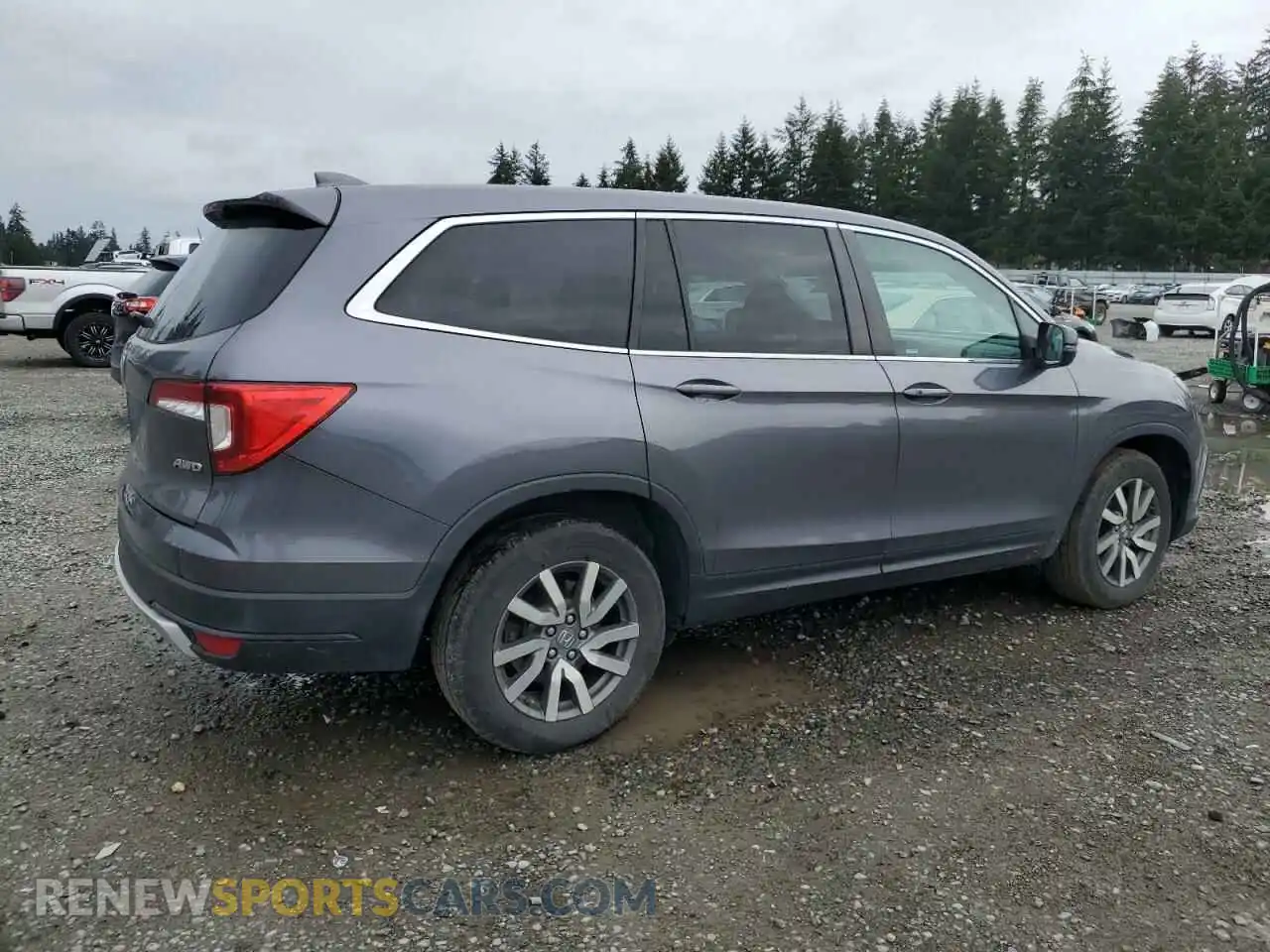 3 Photograph of a damaged car 5FNYF6H51LB026780 HONDA PILOT 2020