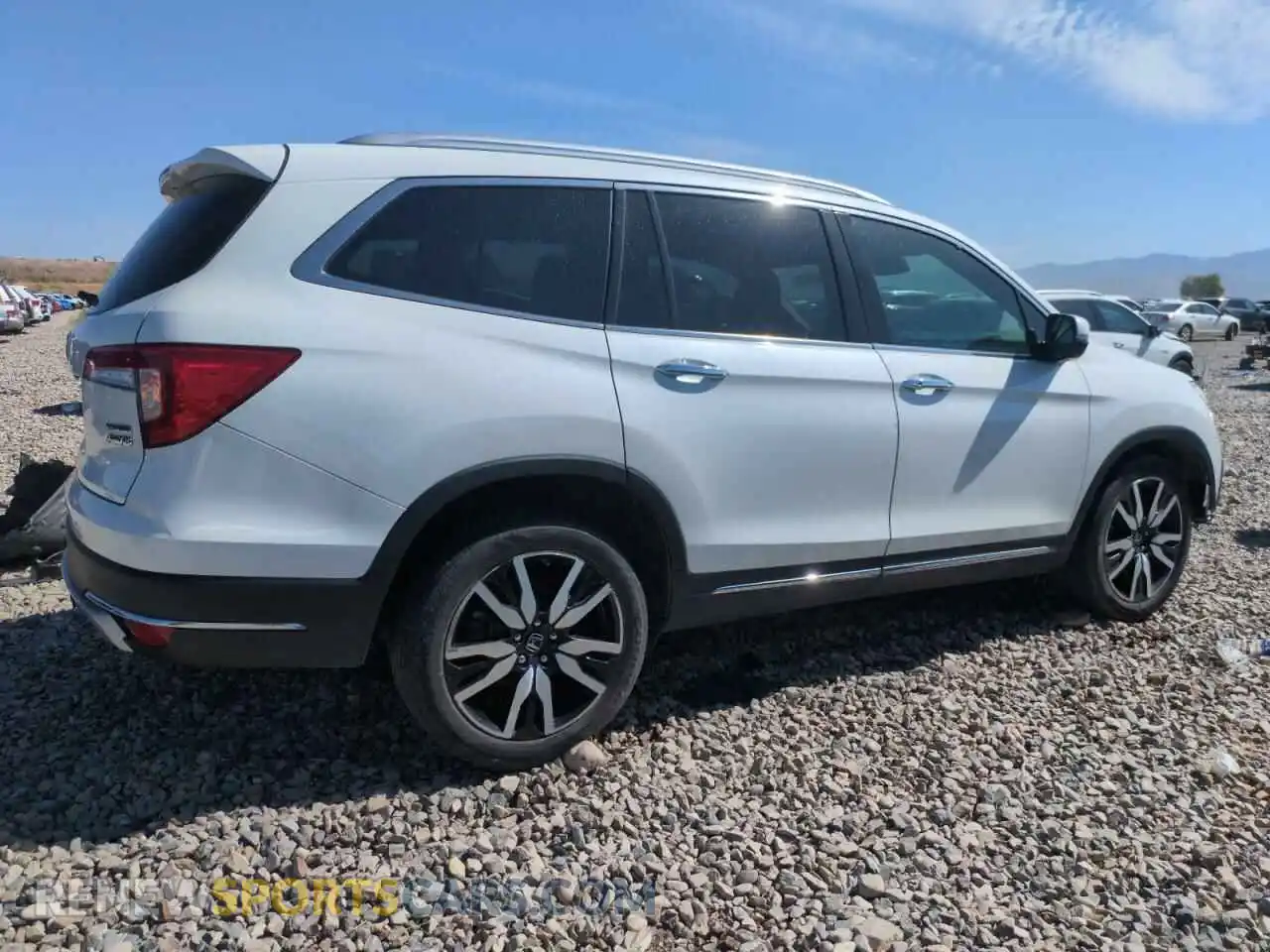 3 Photograph of a damaged car 5FNYF6H91LB001378 HONDA PILOT 2020
