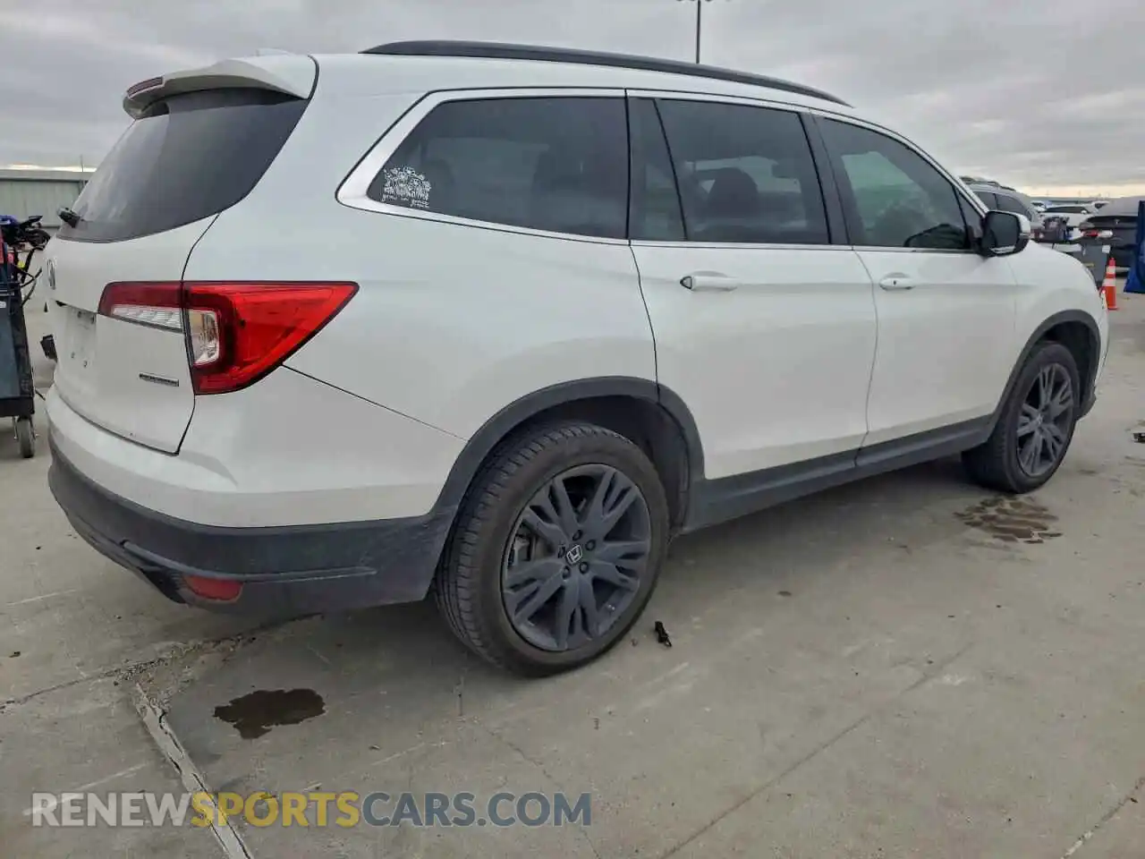3 Фотография поврежденного автомобиля 5FNYF5H21MB005350 HONDA PILOT 2021