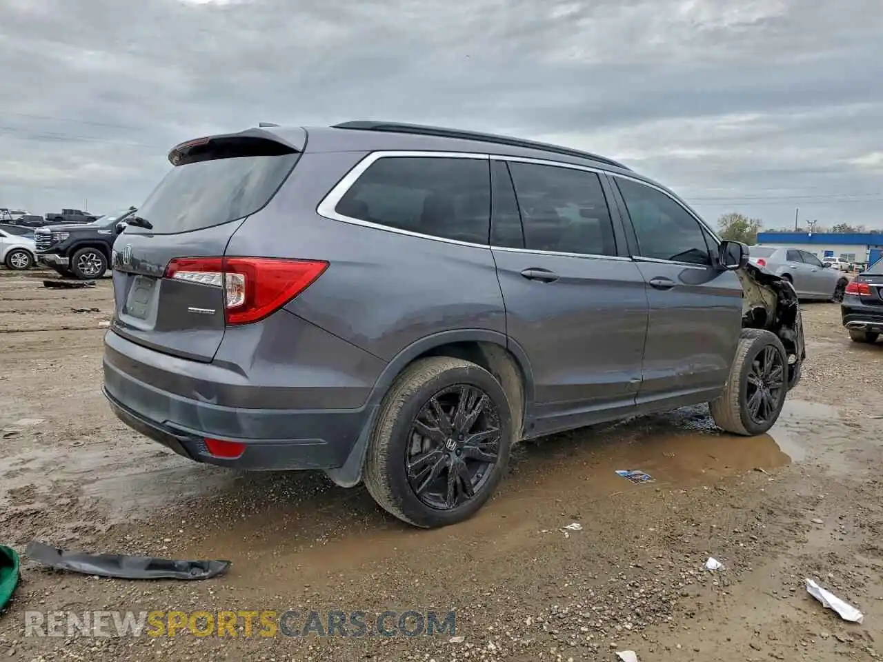 3 Photograph of a damaged car 5FNYF5H21MB027008 HONDA PILOT 2021