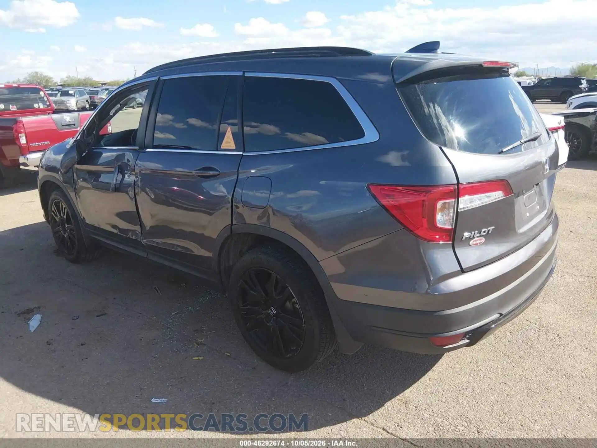 3 Photograph of a damaged car 5FNYF5H21MB046075 HONDA PILOT 2021