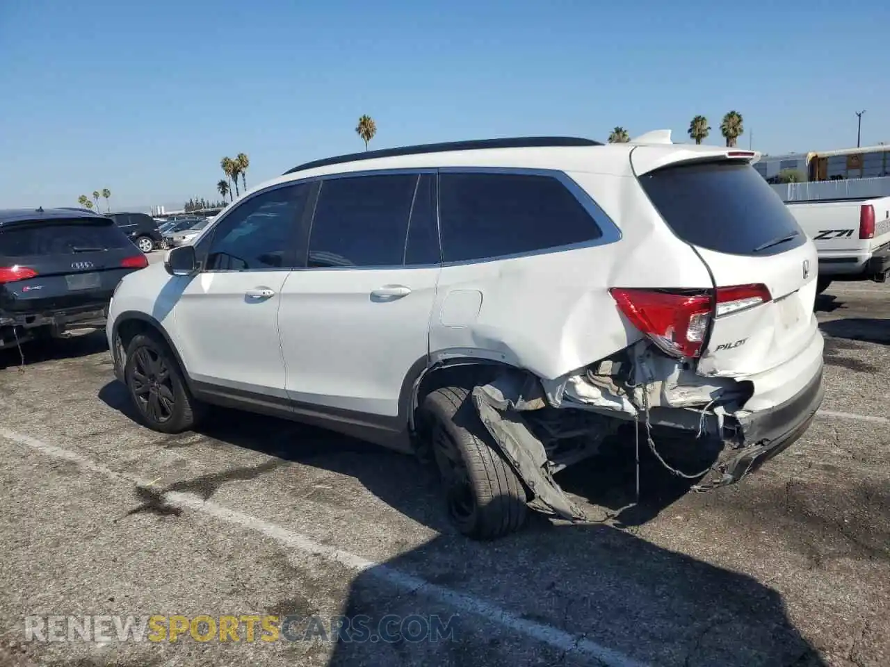 2 Photograph of a damaged car 5FNYF5H22MB006975 HONDA PILOT 2021