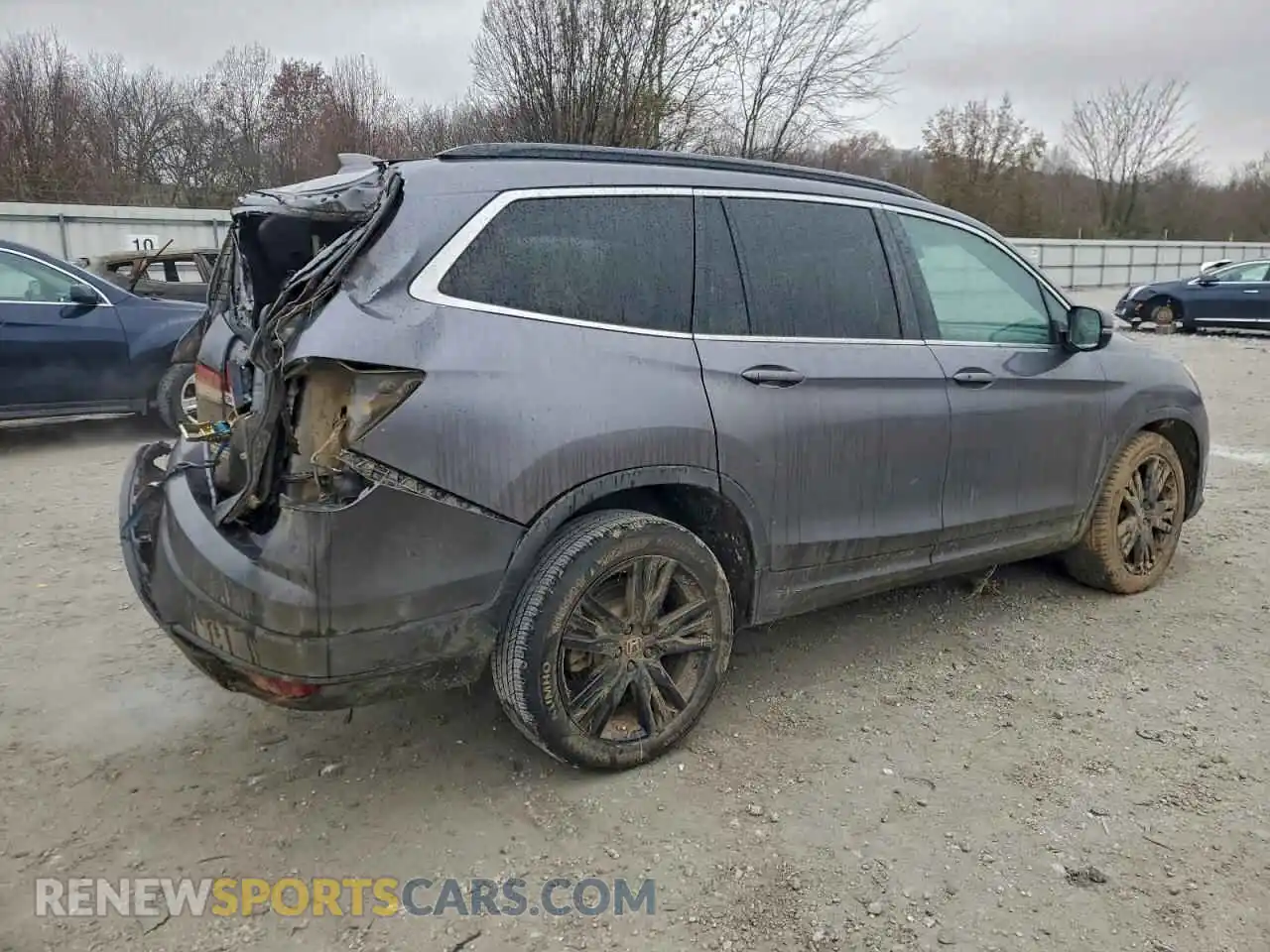 3 Photograph of a damaged car 5FNYF5H23MB033599 HONDA PILOT 2021