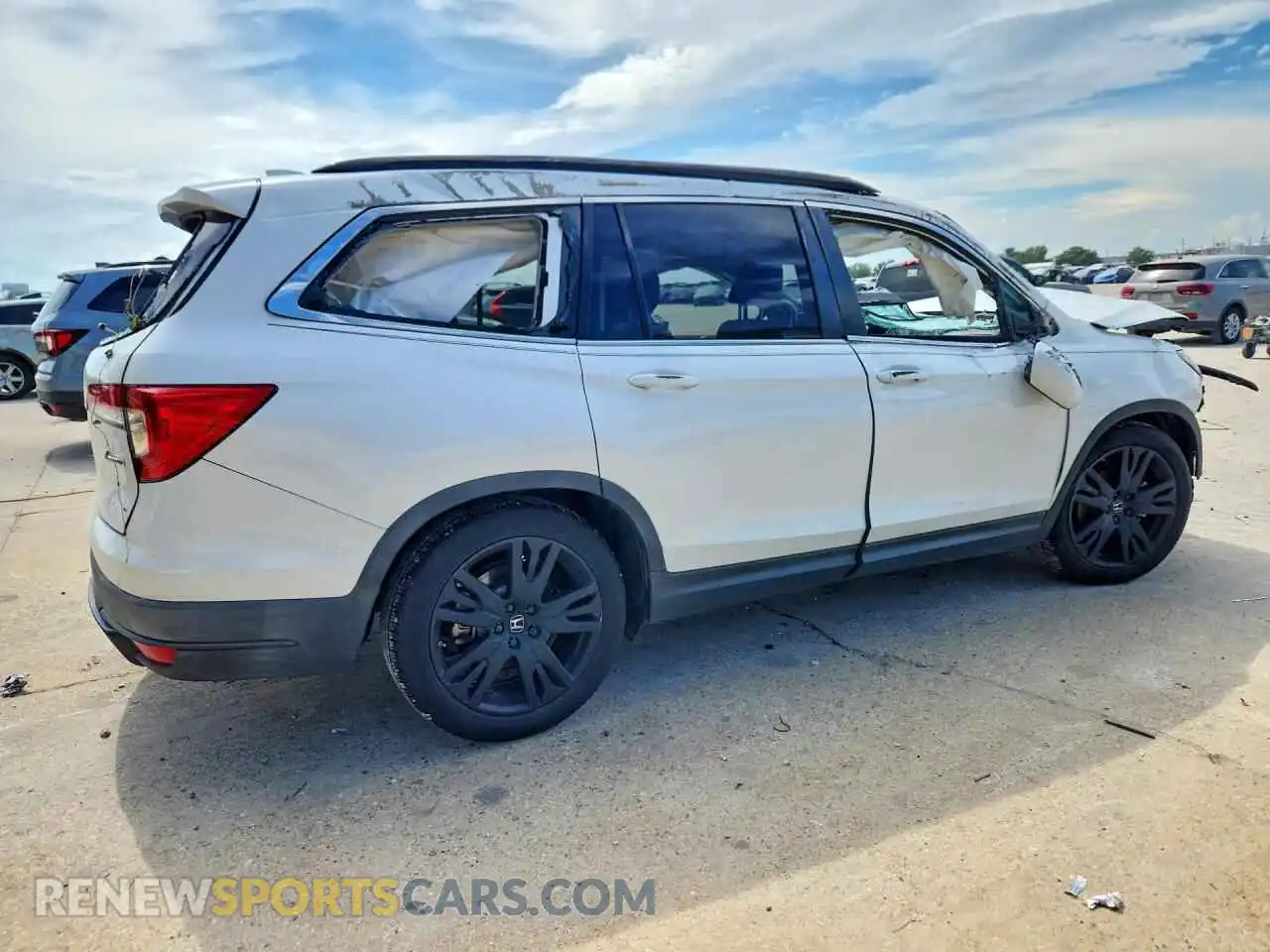 3 fotografías del automóvil dañado 5FNYF5H24MB033823 HONDA PILOT 2021