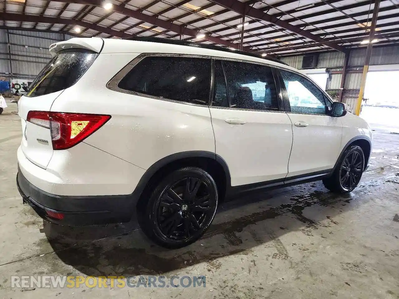 3 Фотография поврежденного автомобиля 5FNYF5H25MB037234 HONDA PILOT 2021