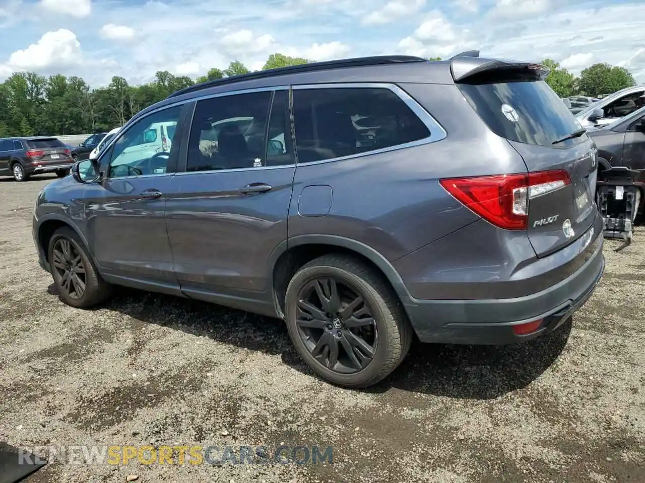 2 Photograph of a damaged car 5FNYF5H27MB005885 HONDA PILOT 2021