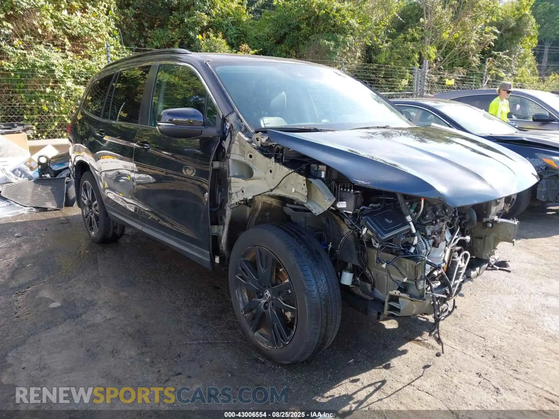 1 Photograph of a damaged car 5FNYF5H28MB038233 HONDA PILOT 2021