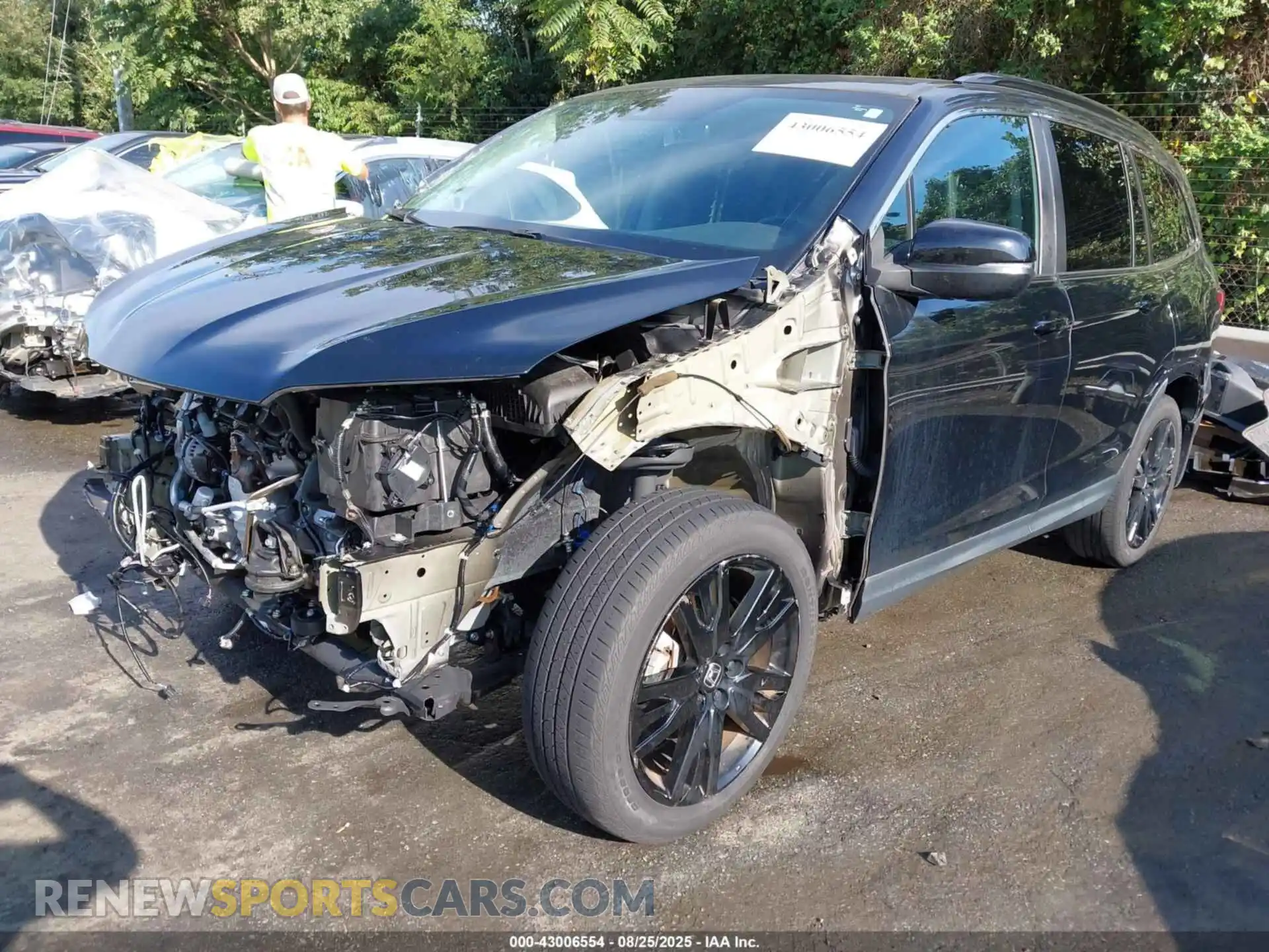 2 Photograph of a damaged car 5FNYF5H28MB038233 HONDA PILOT 2021