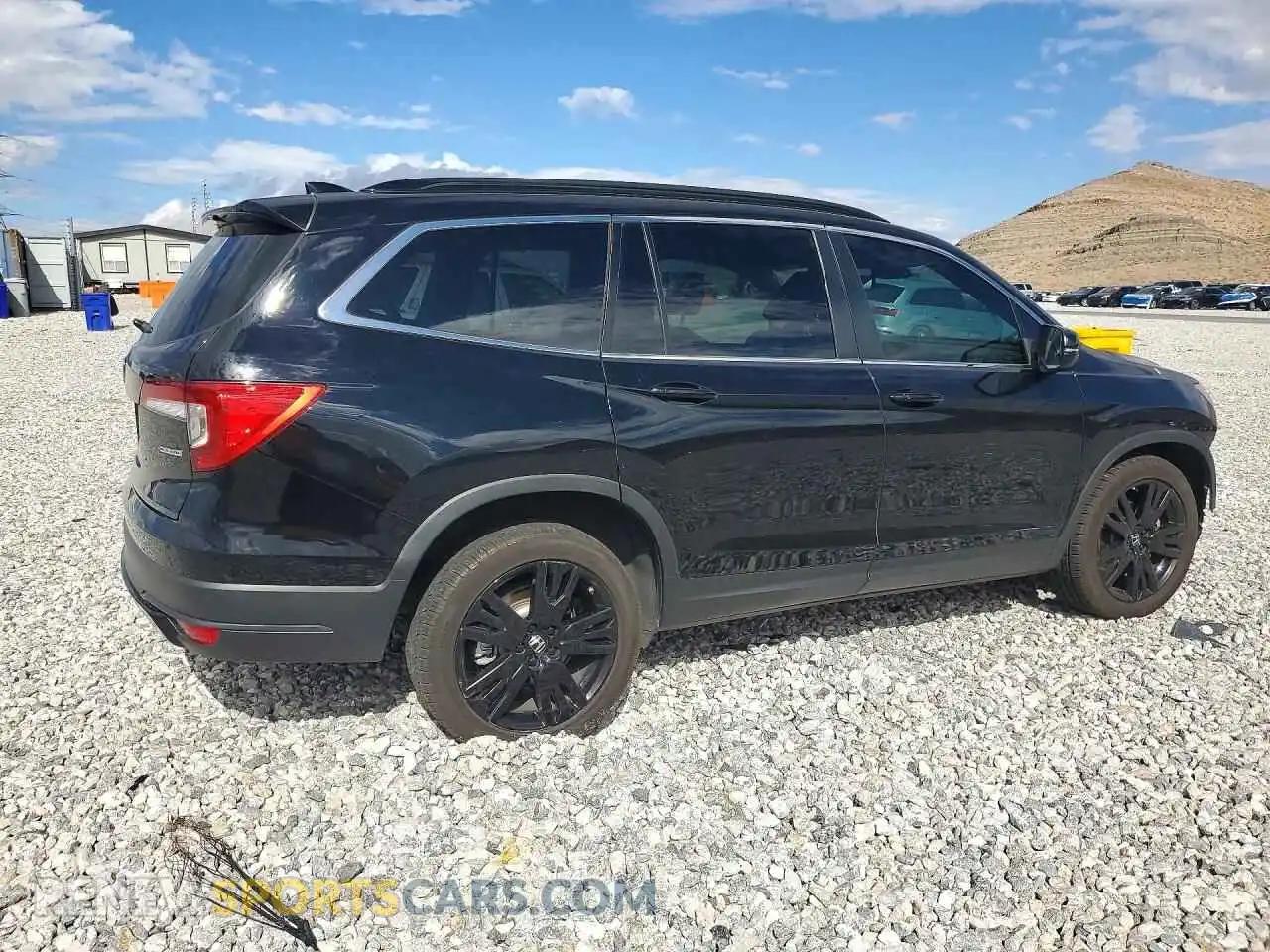 3 Photograph of a damaged car 5FNYF5H29MB004365 HONDA PILOT 2021