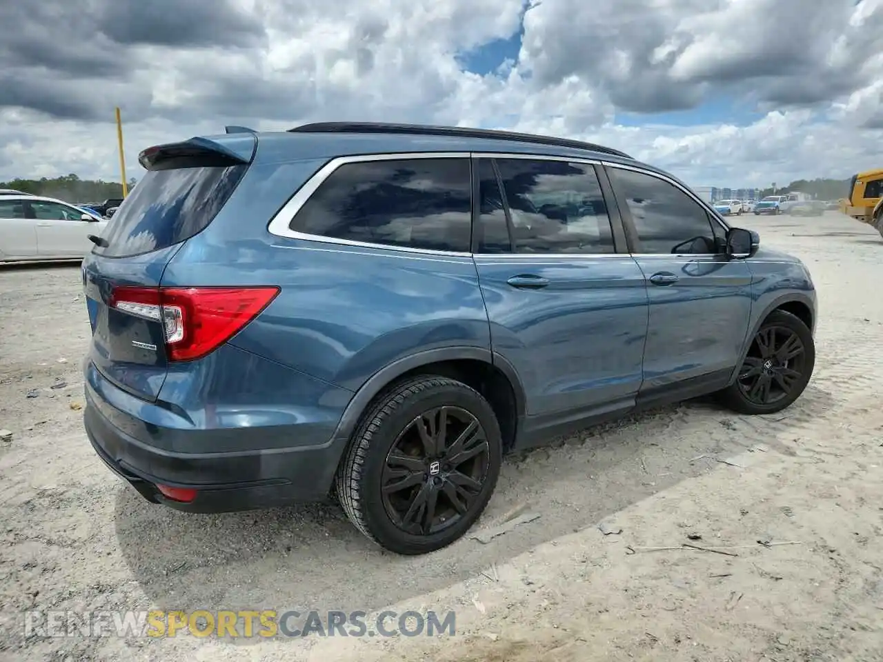 3 Фотография поврежденного автомобиля 5FNYF5H29MB011462 HONDA PILOT 2021