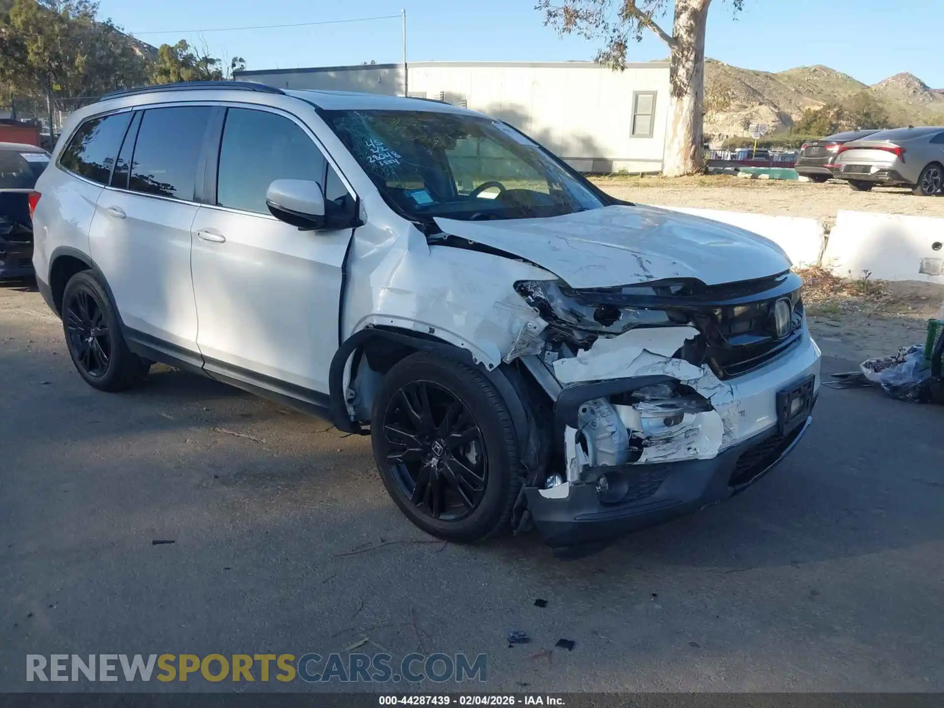 1 Photograph of a damaged car 5FNYF5H29MB023854 HONDA PILOT 2021