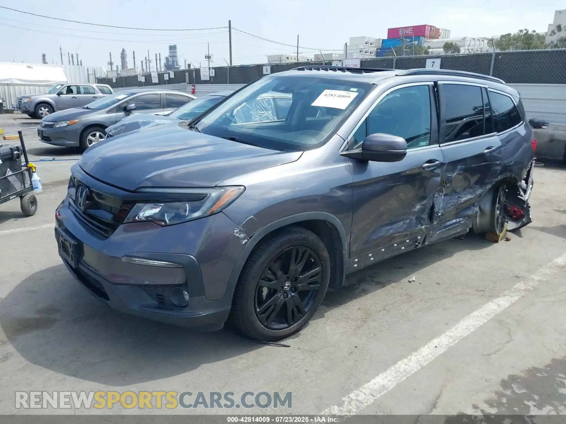 2 Photograph of a damaged car 5FNYF5H2XMB031431 HONDA PILOT 2021