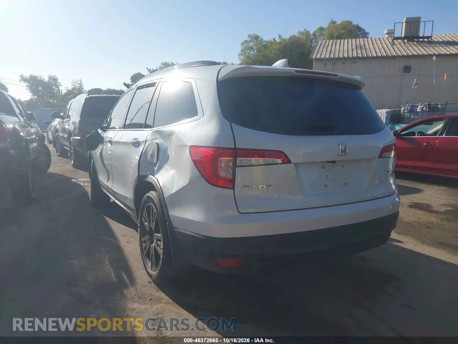 3 Photograph of a damaged car 5FNYF5H2XMB043563 HONDA PILOT 2021