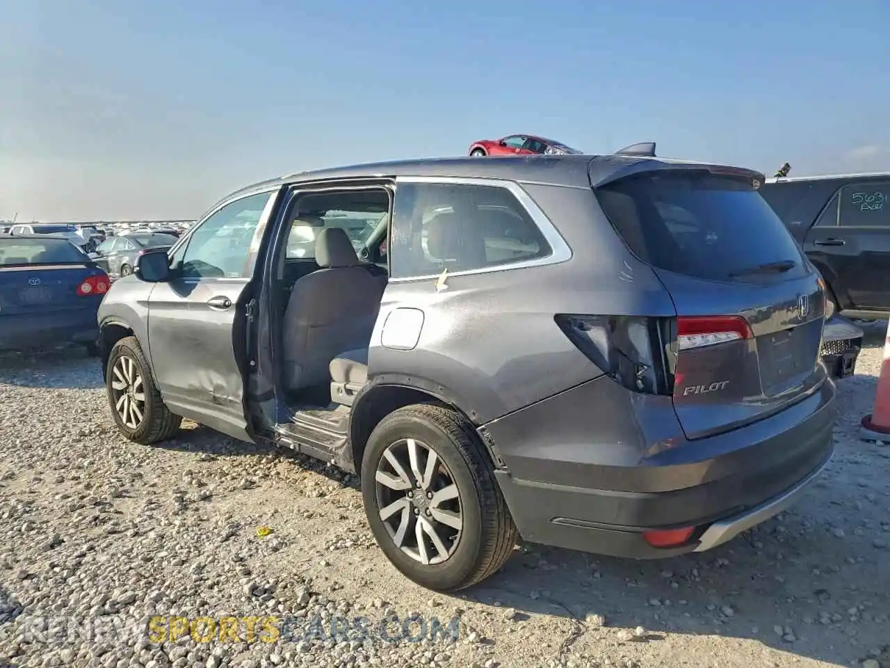 2 Photograph of a damaged car 5FNYF5H33MB019310 HONDA PILOT 2021