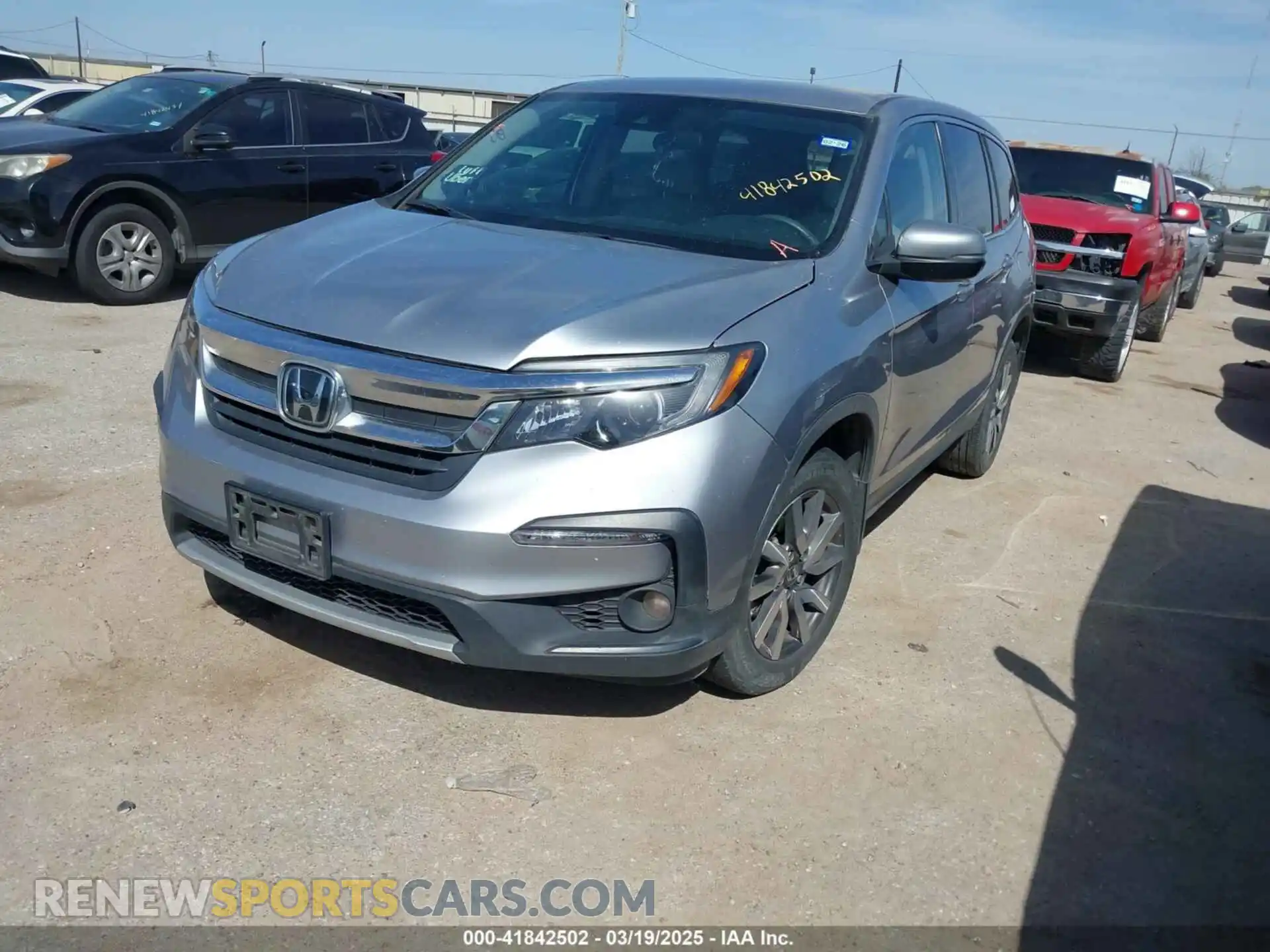 2 Photograph of a damaged car 5FNYF5H36MB003411 HONDA PILOT 2021