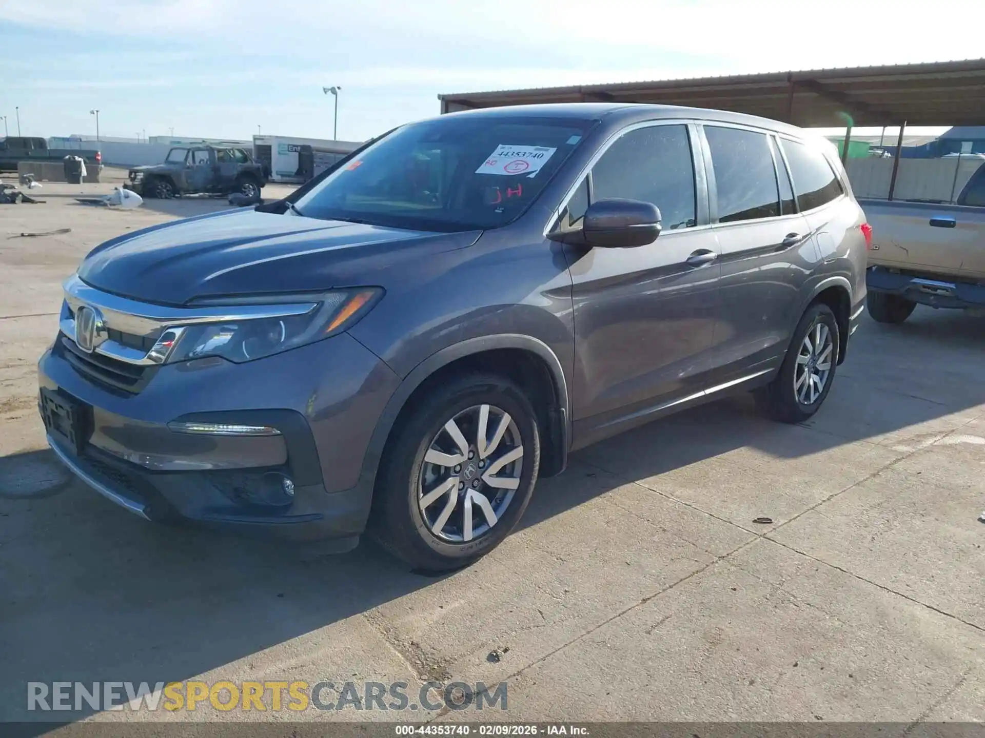 2 Photograph of a damaged car 5FNYF5H36MB003540 HONDA PILOT 2021