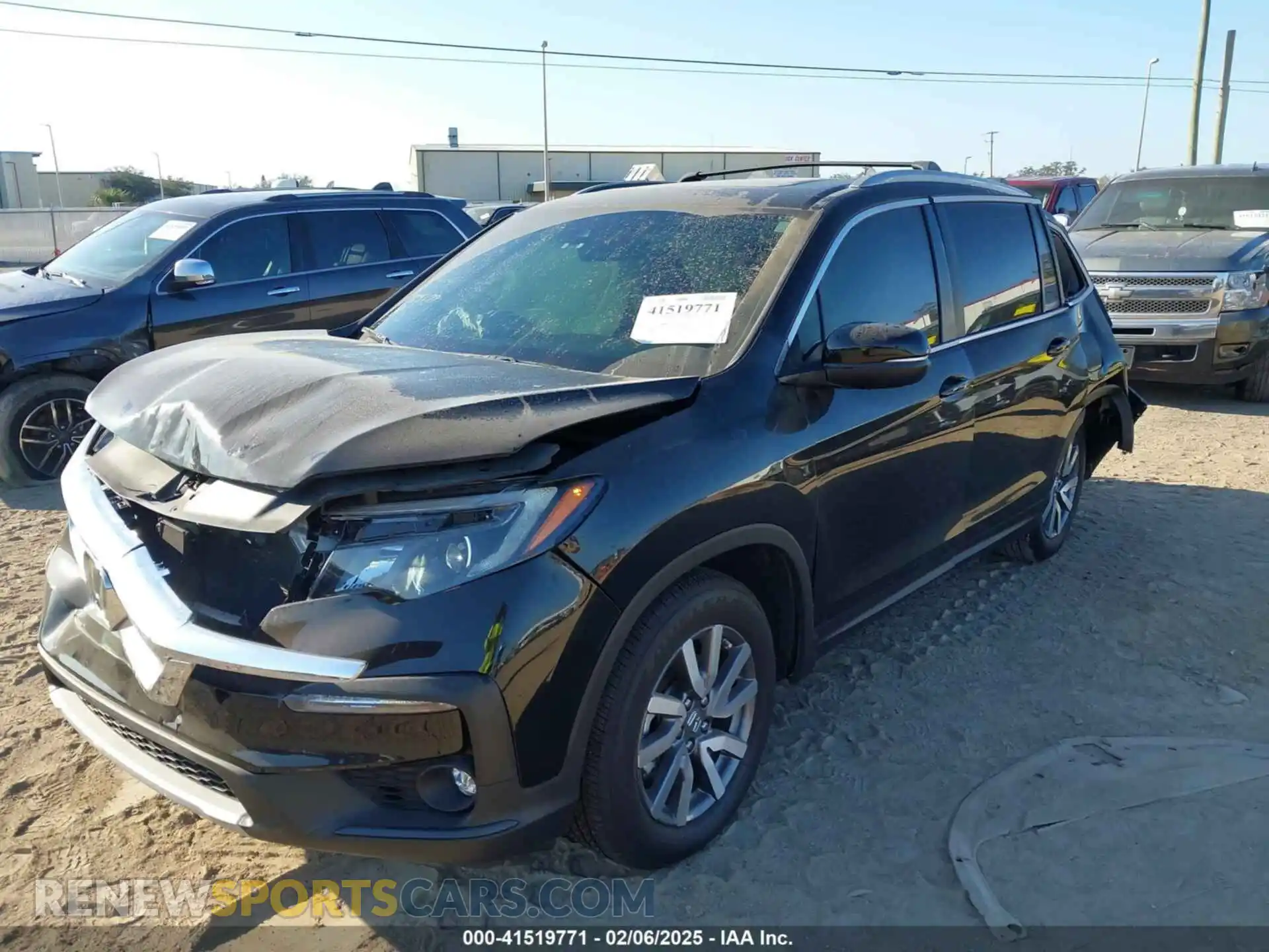 2 Photograph of a damaged car 5FNYF5H50MB038821 HONDA PILOT 2021