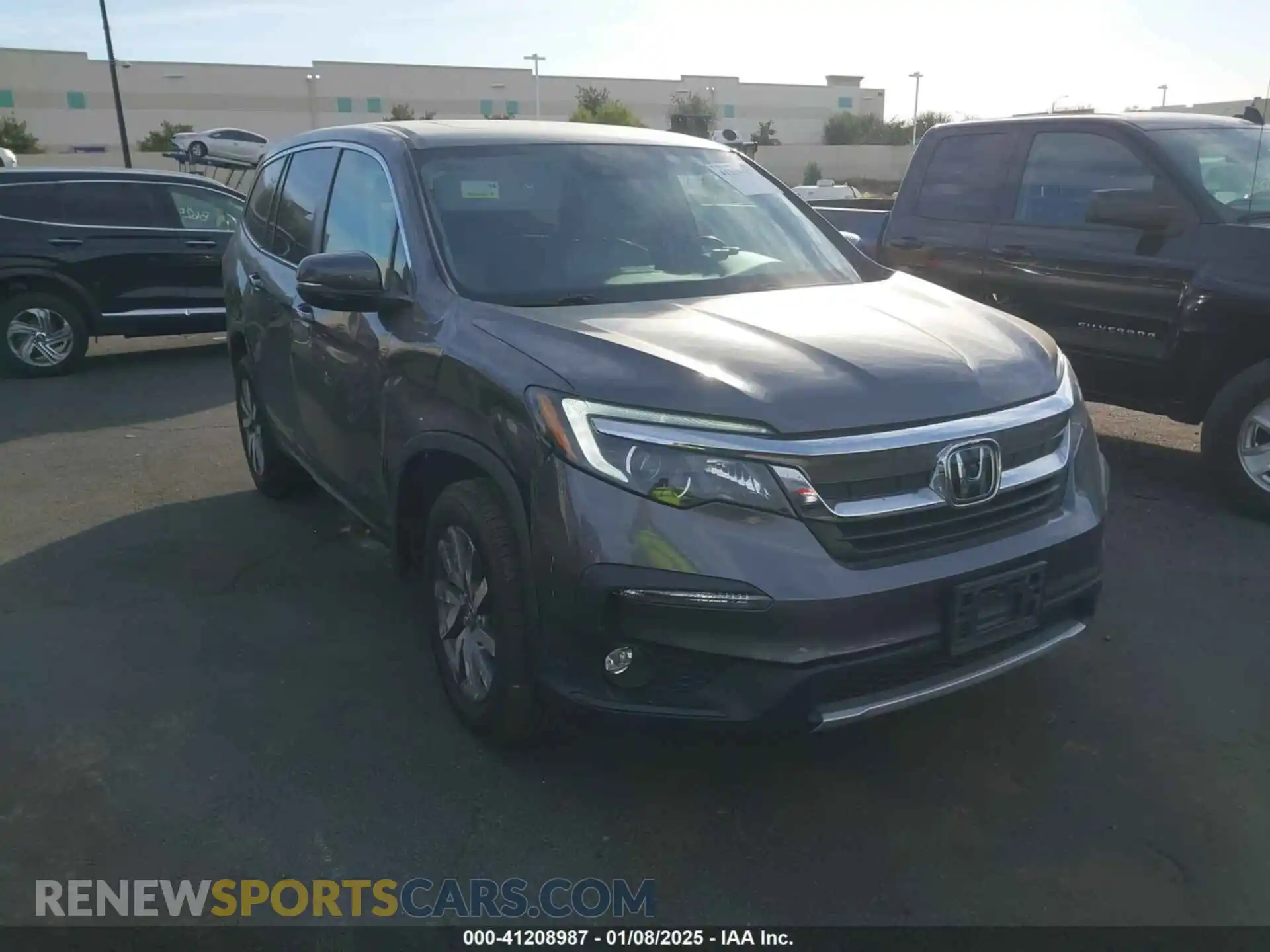 1 Photograph of a damaged car 5FNYF5H54MB018846 HONDA PILOT 2021