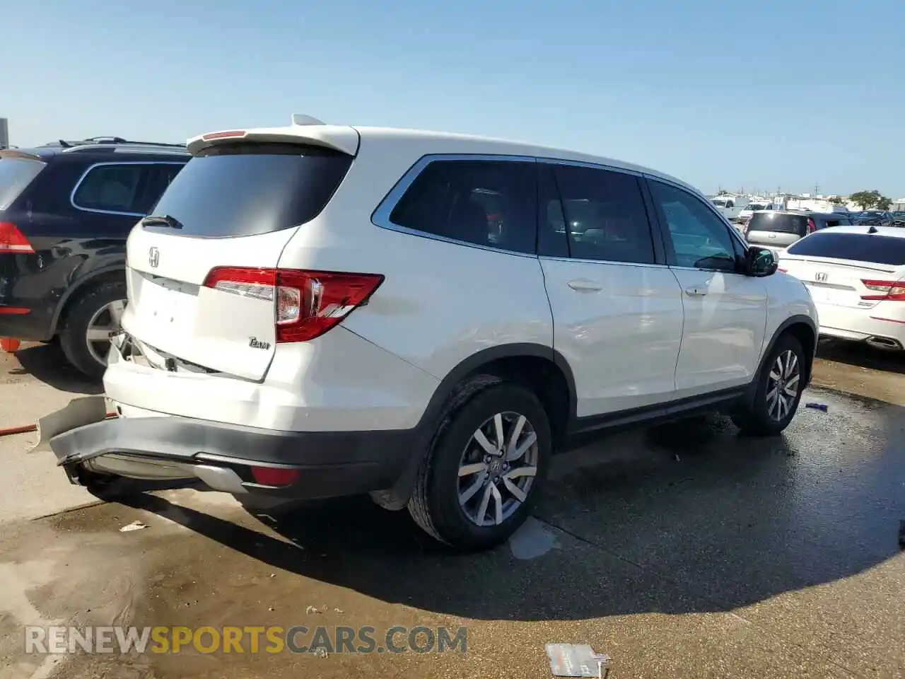 3 Photograph of a damaged car 5FNYF5H54MB045464 HONDA PILOT 2021