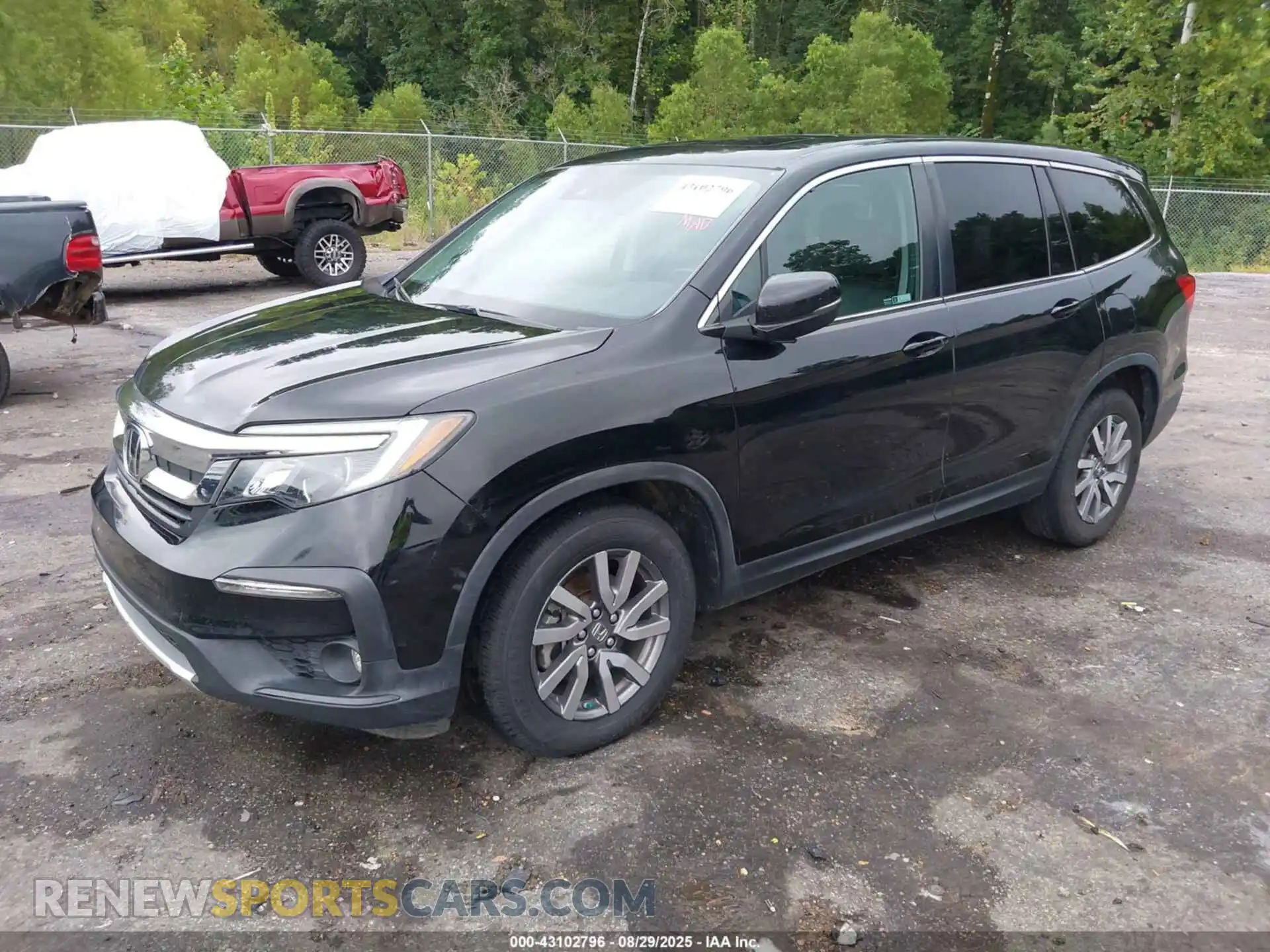 2 Photograph of a damaged car 5FNYF5H56MB021859 HONDA PILOT 2021