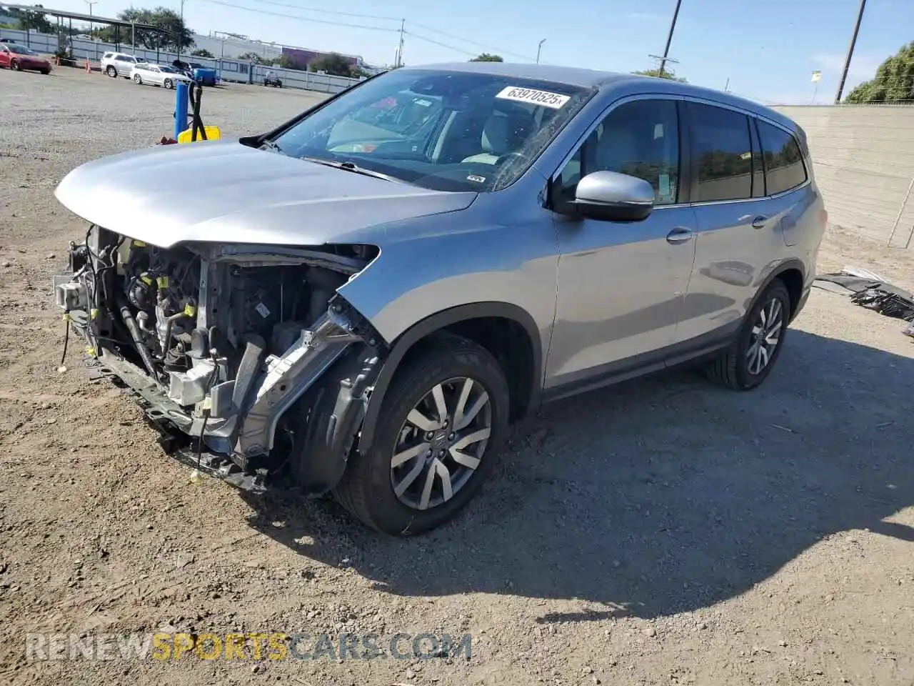 1 Photograph of a damaged car 5FNYF5H58MB018915 HONDA PILOT 2021