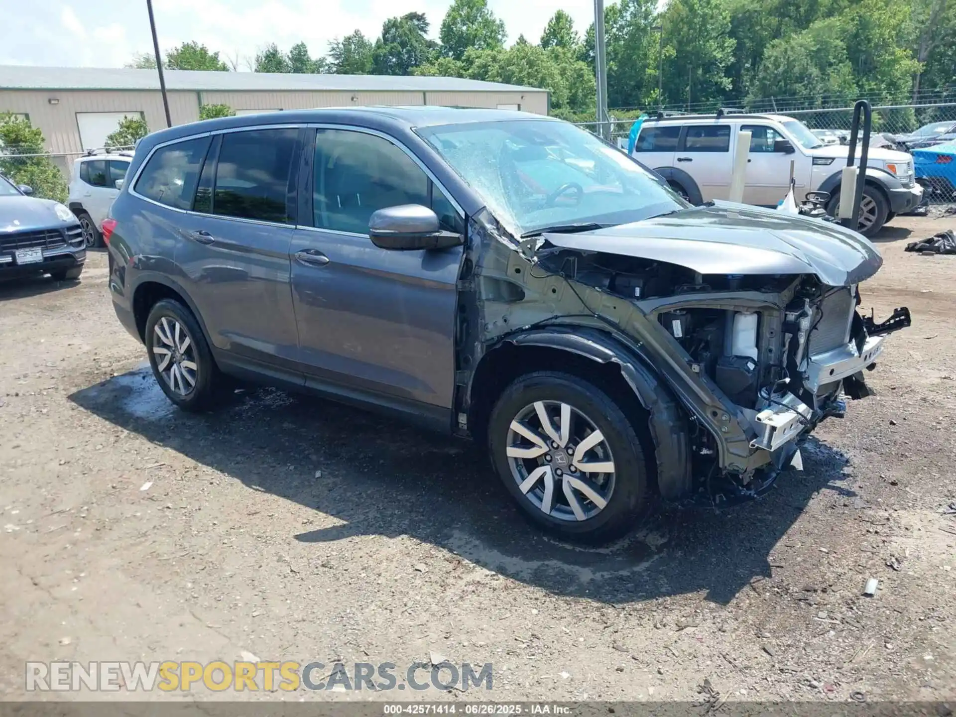 1 Фотография поврежденного автомобиля 5FNYF5H58MB021555 HONDA PILOT 2021