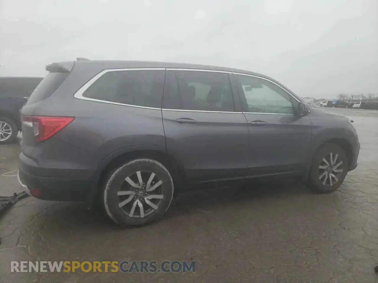 3 Photograph of a damaged car 5FNYF5H58MB024424 HONDA PILOT 2021