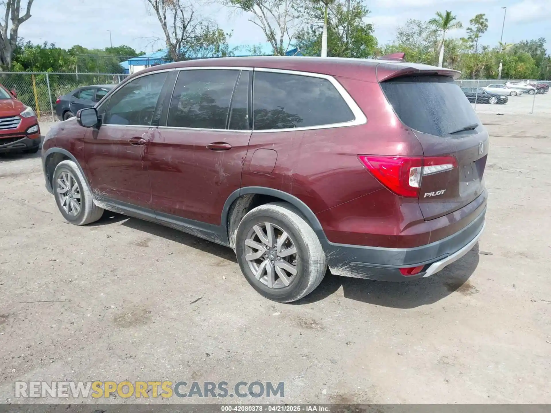 3 Photograph of a damaged car 5FNYF5H59MB025937 HONDA PILOT 2021