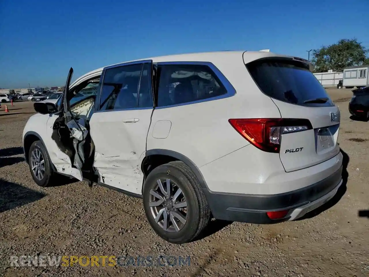 2 Photograph of a damaged car 5FNYF5H5XMB040057 HONDA PILOT 2021