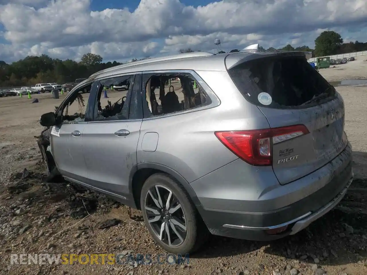 2 Photograph of a damaged car 5FNYF5H61MB019686 HONDA PILOT 2021