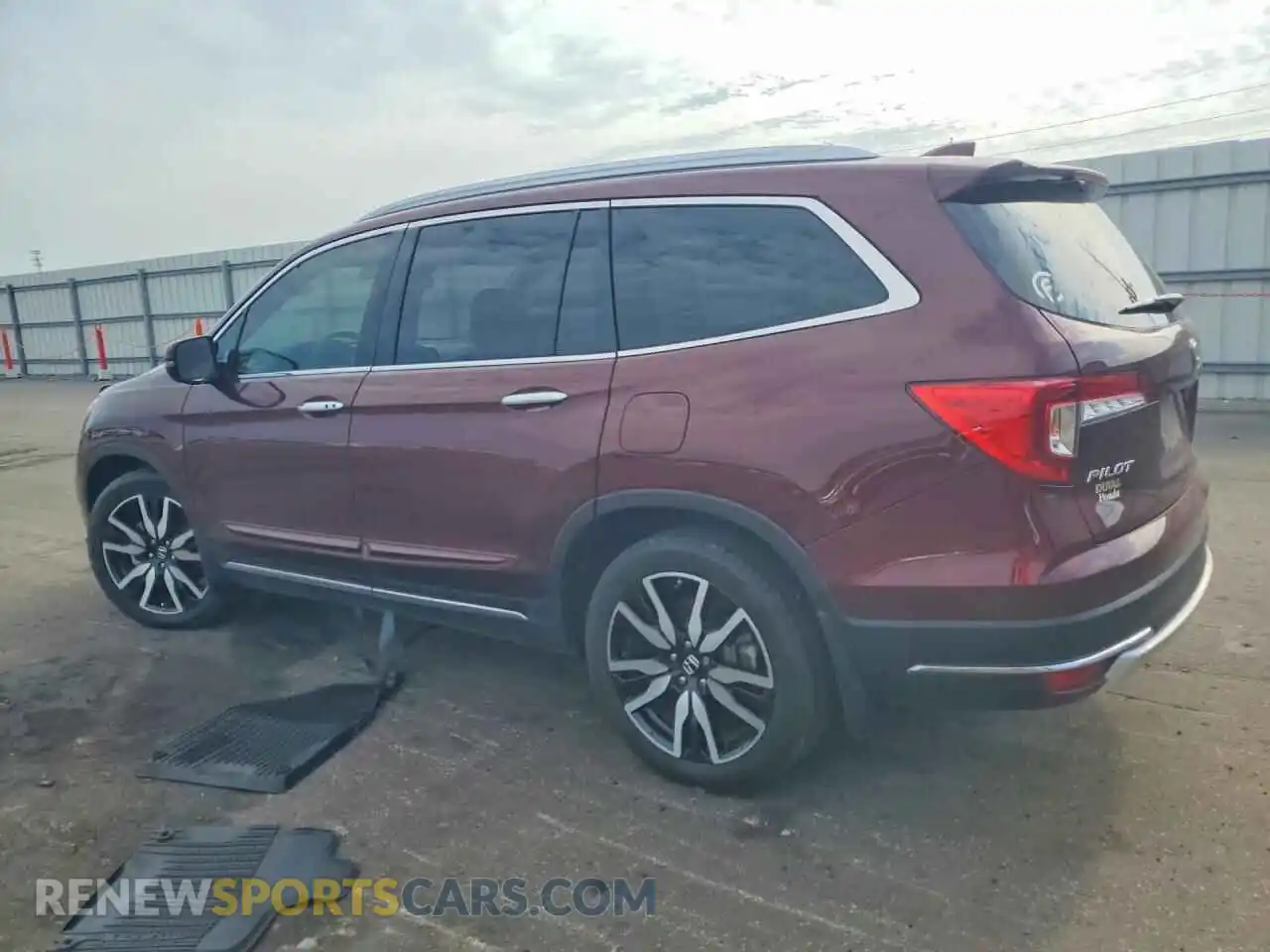 2 Фотография поврежденного автомобиля 5FNYF5H67MB008711 HONDA PILOT 2021