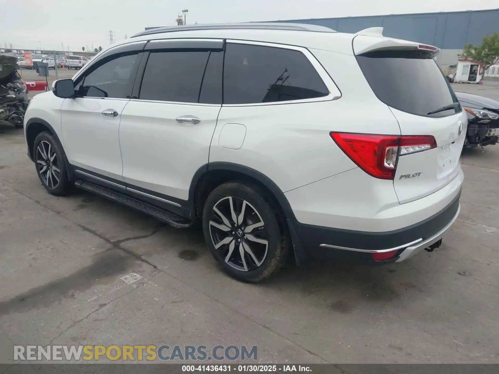 3 fotografías del automóvil dañado 5FNYF5H68MB001296 HONDA PILOT 2021