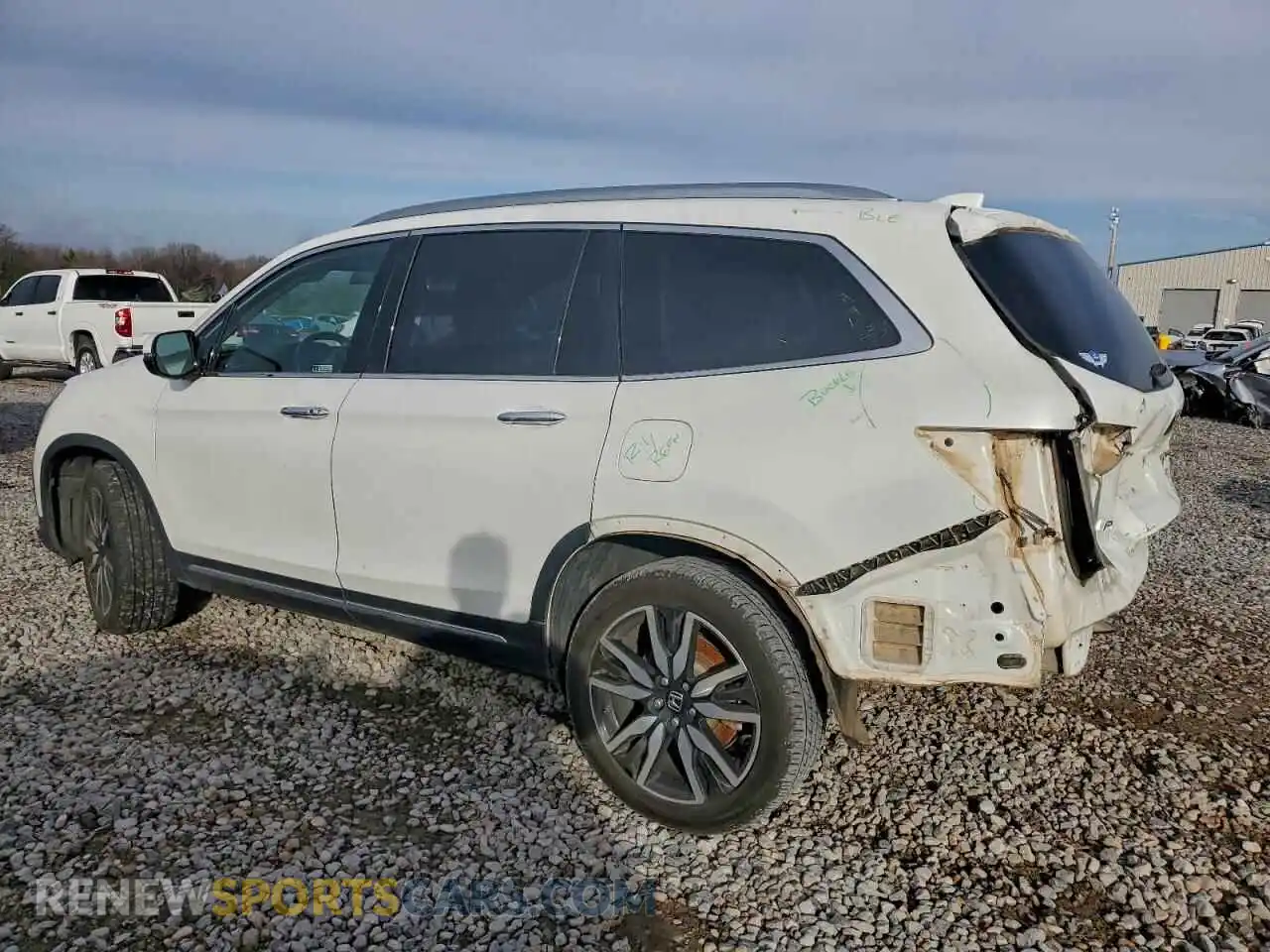 2 Photograph of a damaged car 5FNYF5H95MB016395 HONDA PILOT 2021