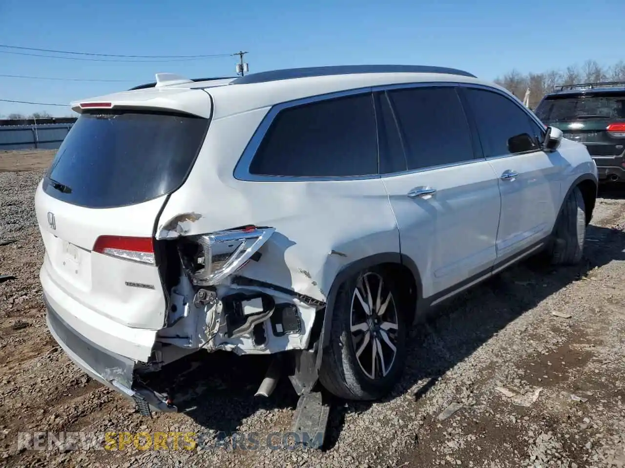 3 Photograph of a damaged car 5FNYF5H97MB012283 HONDA PILOT 2021