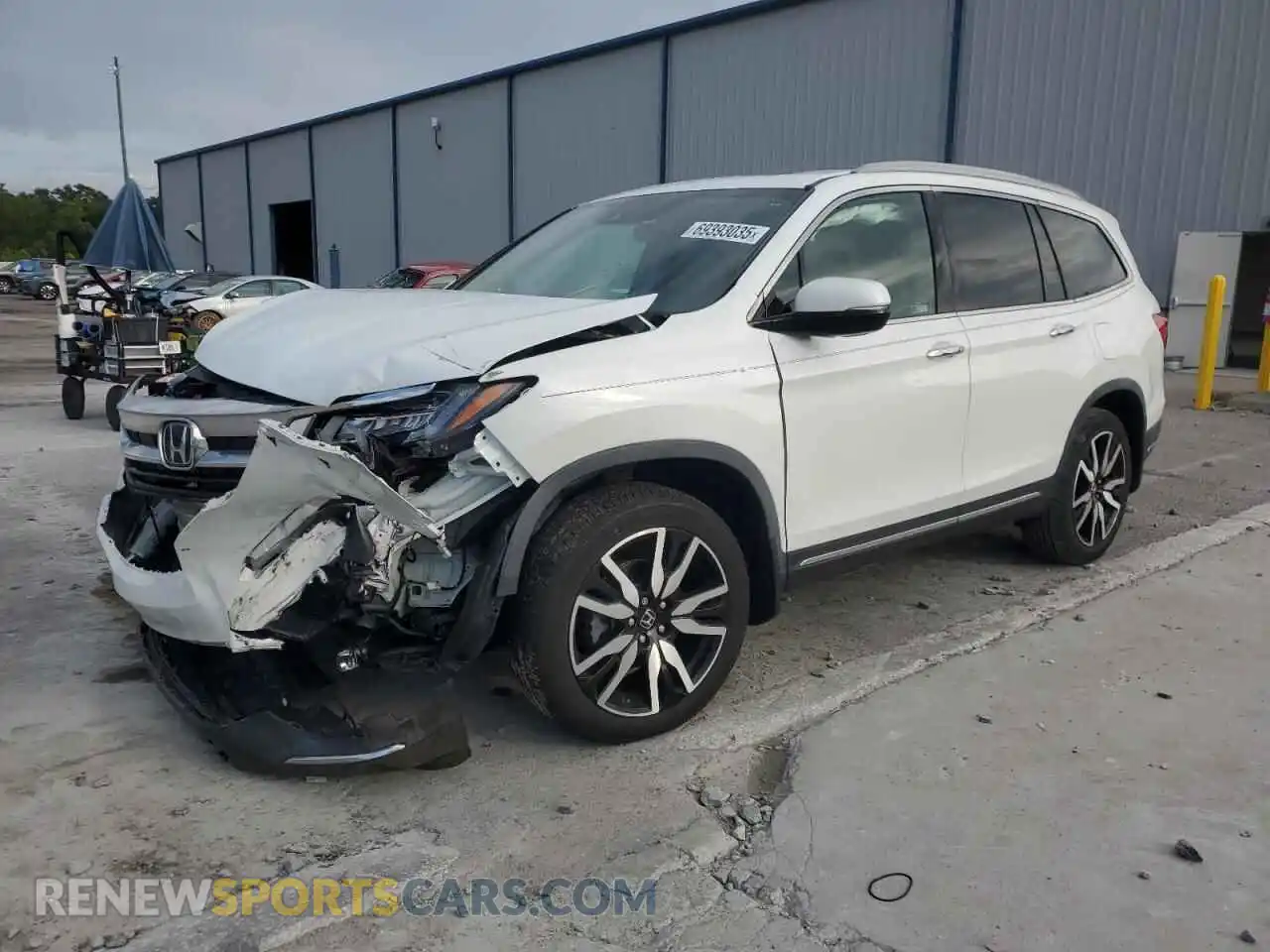 1 Photograph of a damaged car 5FNYF5H99MB039369 HONDA PILOT 2021