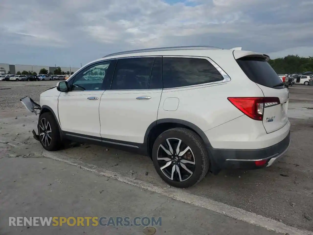 2 Photograph of a damaged car 5FNYF5H99MB039369 HONDA PILOT 2021