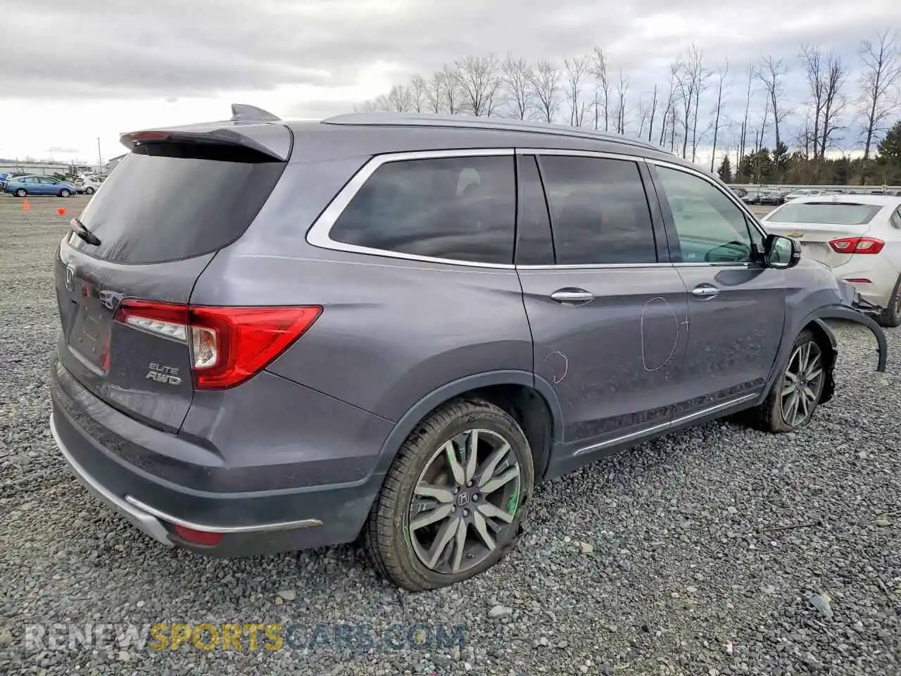 3 Photograph of a damaged car 5FNYF6H08MB021209 HONDA PILOT 2021