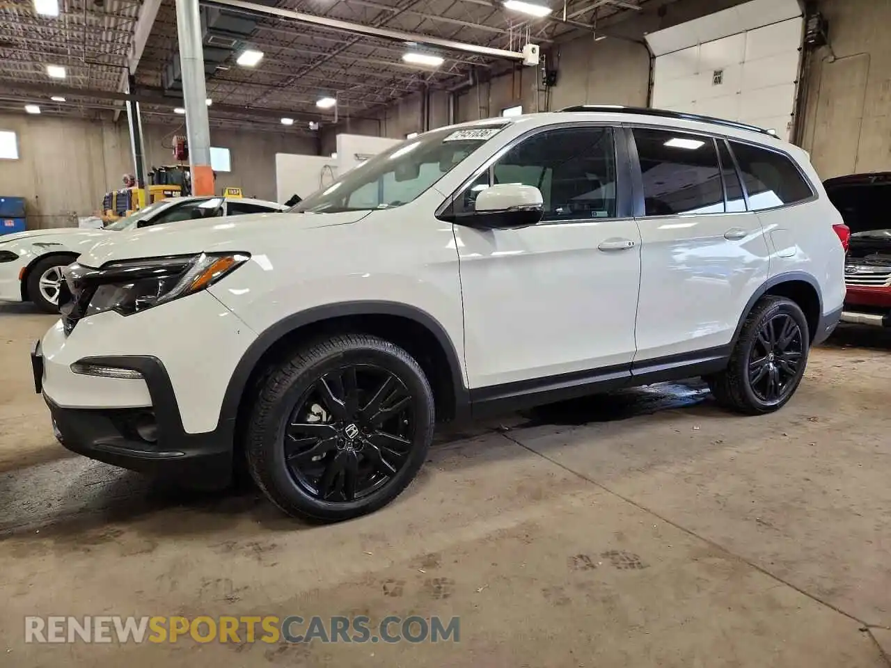 1 Photograph of a damaged car 5FNYF6H20MB017561 HONDA PILOT 2021