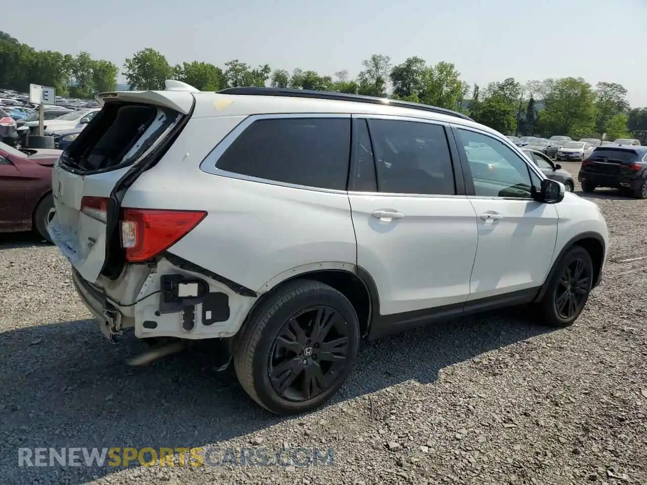 3 Photograph of a damaged car 5FNYF6H20MB022257 HONDA PILOT 2021