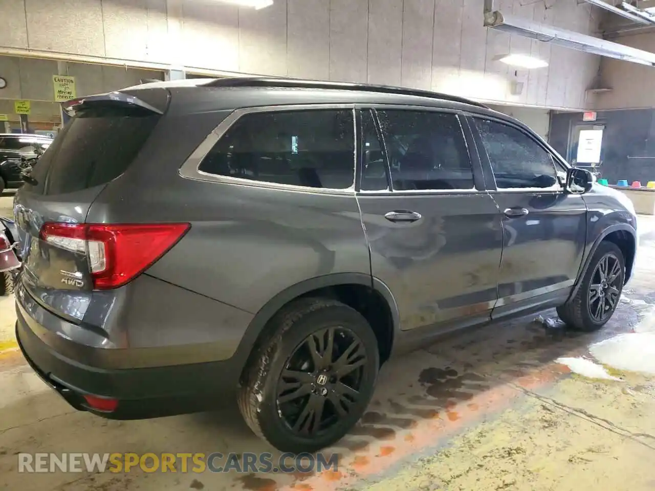 3 Photograph of a damaged car 5FNYF6H20MB033839 HONDA PILOT 2021