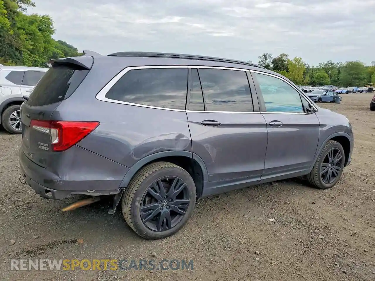 3 Photograph of a damaged car 5FNYF6H21MB067210 HONDA PILOT 2021