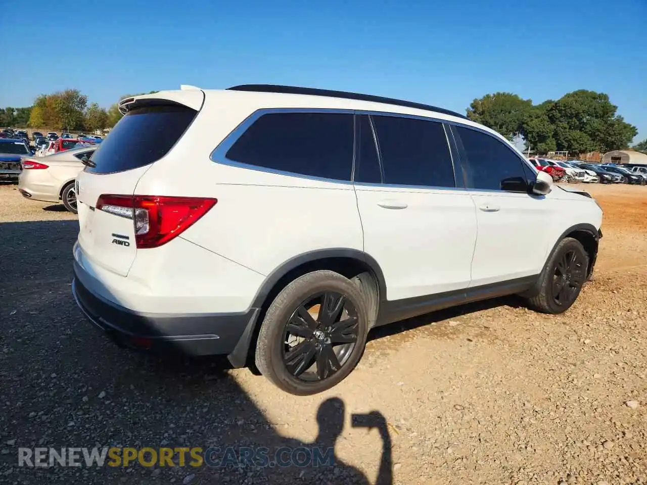 3 Photograph of a damaged car 5FNYF6H22MB040842 HONDA PILOT 2021