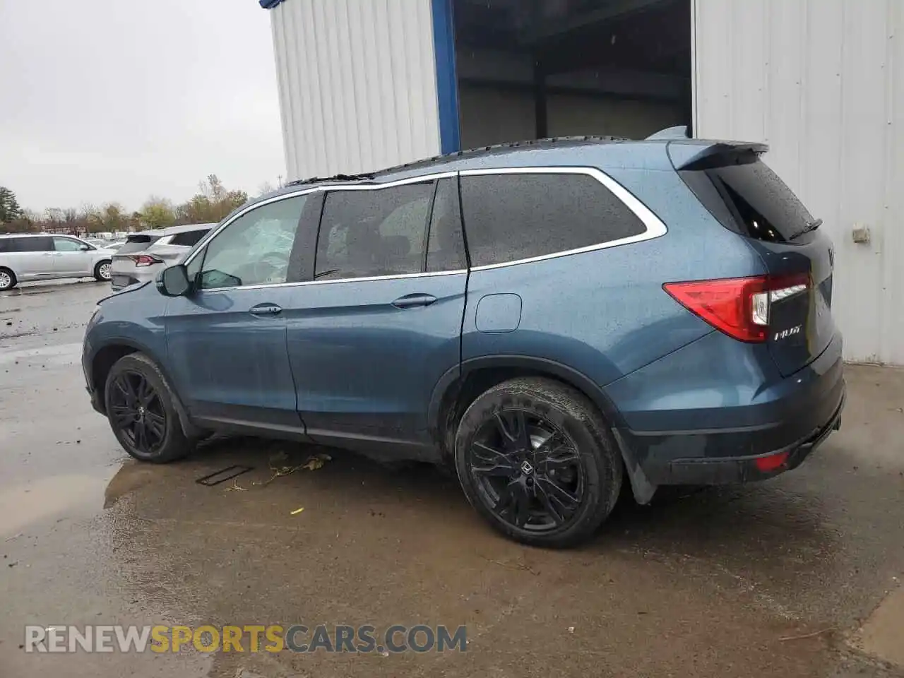 2 Photograph of a damaged car 5FNYF6H22MB049248 HONDA PILOT 2021