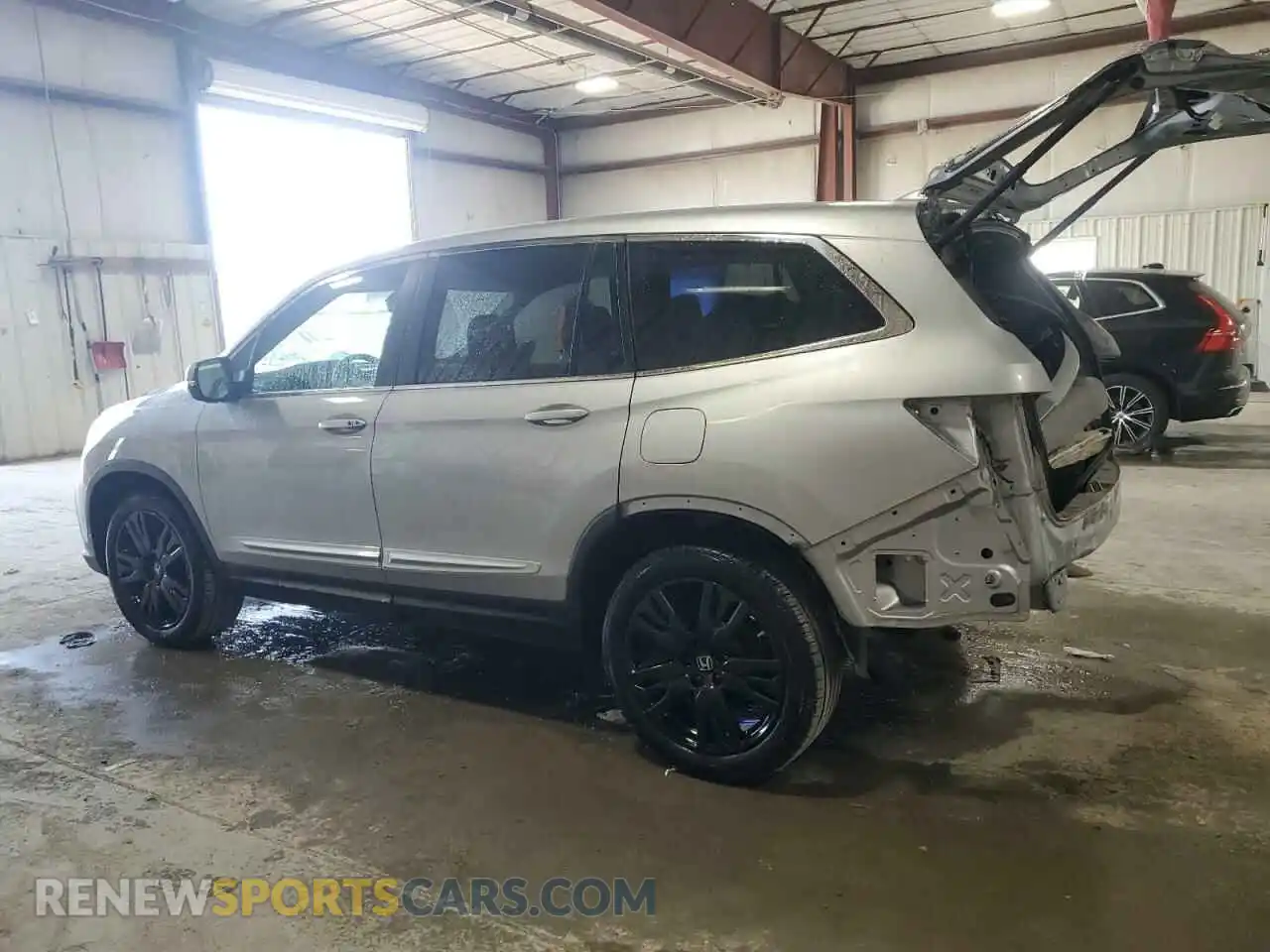 2 fotografías del automóvil dañado 5FNYF6H22MB080192 HONDA PILOT 2021