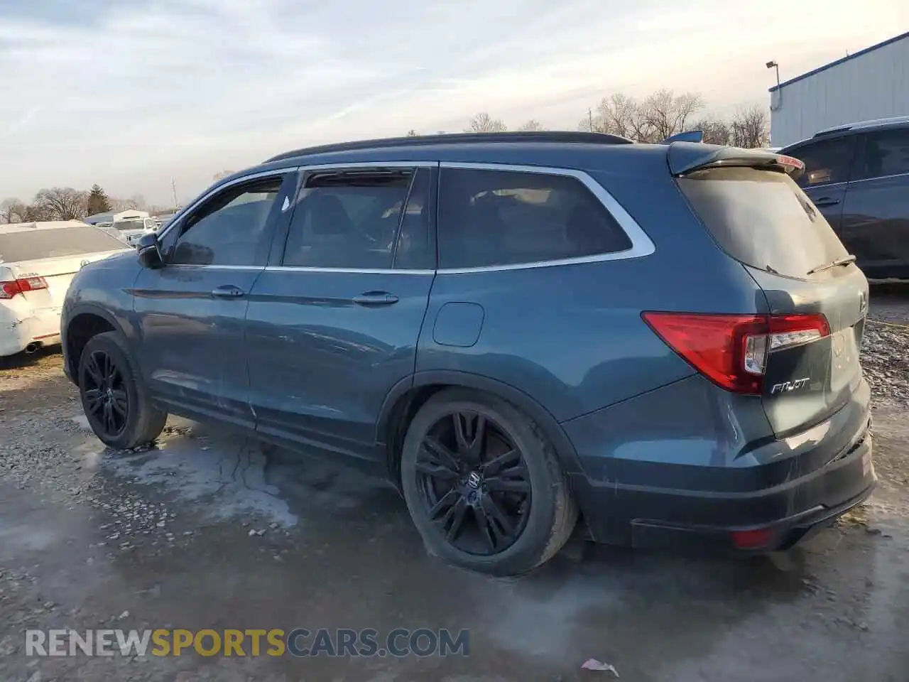 2 Photograph of a damaged car 5FNYF6H23MB024892 HONDA PILOT 2021