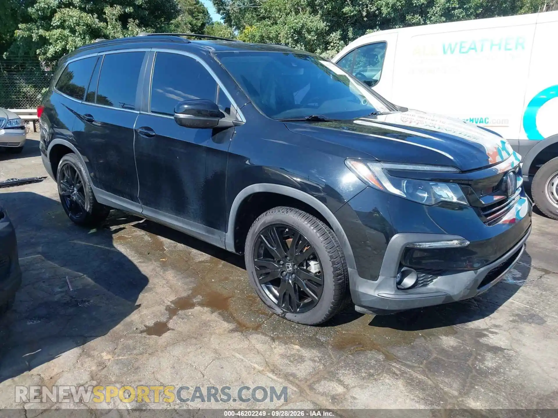 1 Photograph of a damaged car 5FNYF6H25MB077481 HONDA PILOT 2021